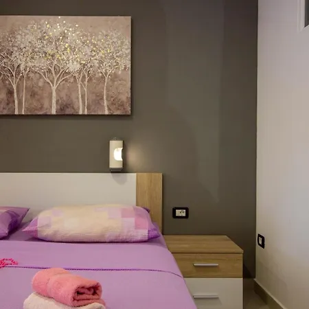 Holiday home Ferienhaus Mit Privatpool Fuer 13 Personen Ca 210 Qm In Pula-fondole, Istrien Istrische Riviera *
