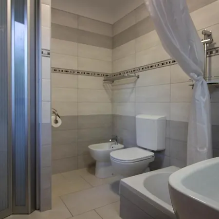 Ferienhaus Mit Privatpool Fuer 13 Personen Ca 210 Qm In Pula-fondole, Istrien Istrische Riviera Pula